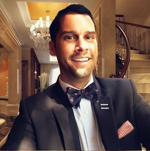 Meet your Posher, Christopher